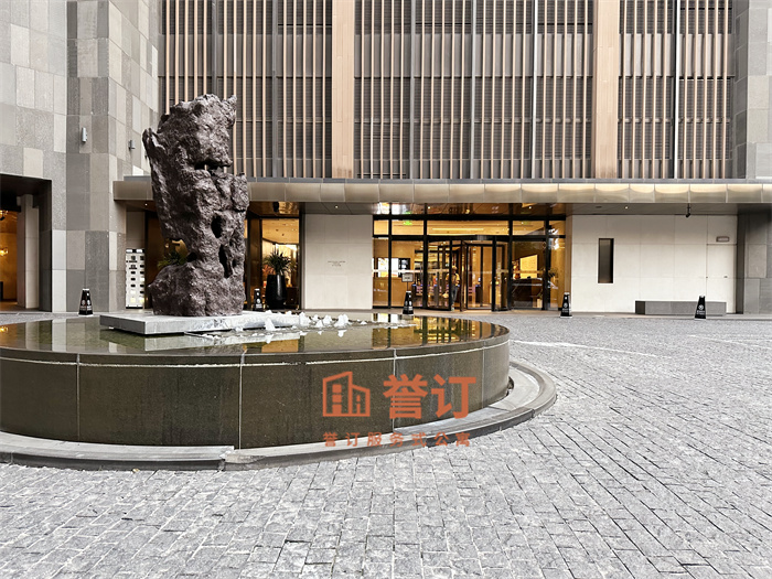 京广中心公寓