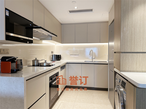 国贸公寓2居室99sqm20241104 (3).jpg