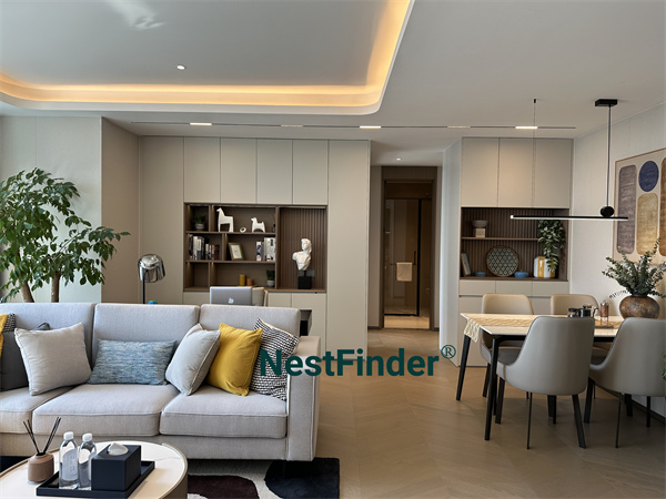 北京望悦国际社区悦·萌宠|欢迎来到“毛孩子”们的快乐星球!  宠物早已成为家庭的重要成员，如何让它们生活得更好，为它们创造出更舒适的生活环境，是每一位“铲屎官”关心的问题。当前一、二线城市养宠家庭渗透率已达20%—30%，这些毛茸茸的温暖陪伴，正推动我们向宠物友好型社会不断探索。  空间社群服务活动