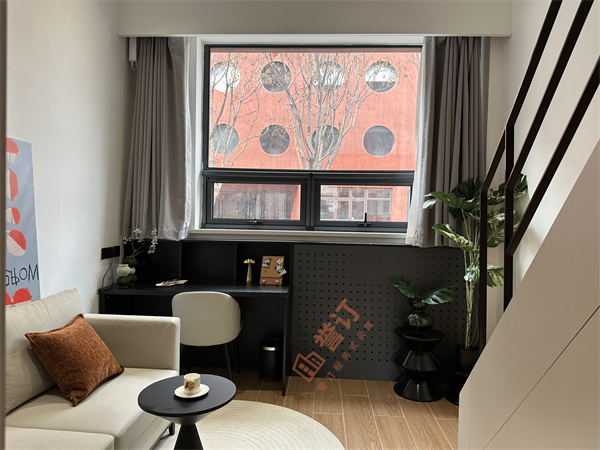 Base佰舍奥体中心